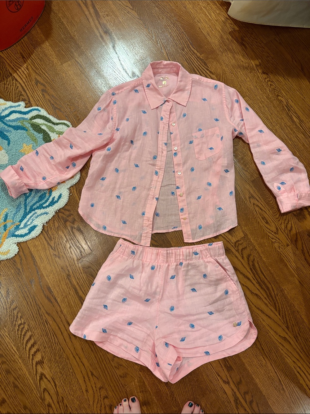 Women’s Lilly Pulitzer top and shorts